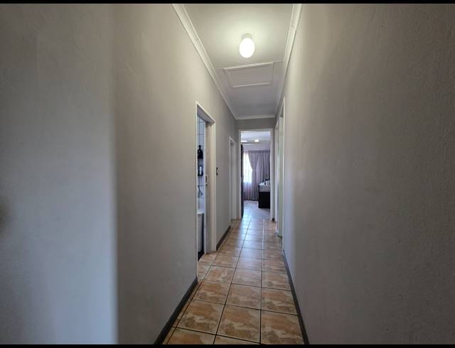3 BEDROOM HOUSE TO LET IN KOOKRUS